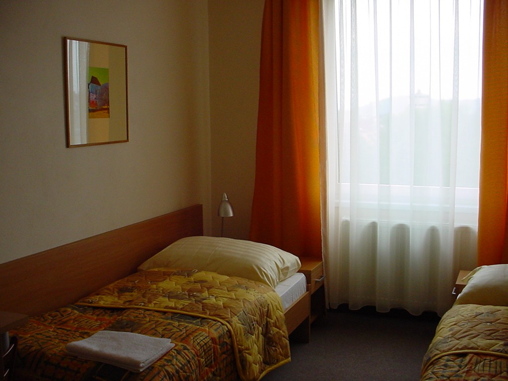 Postel (5)